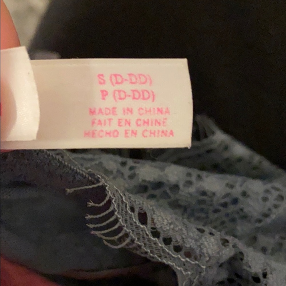 Pink bralette - Picture 3 of 3